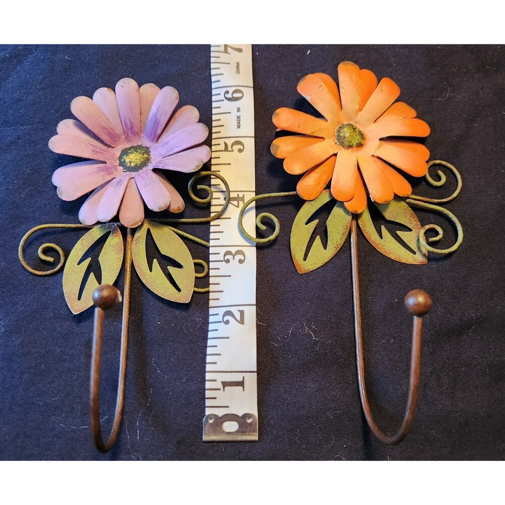 Wall Decor 2 Metal Flowers w/Hooks Purple and Orange Not  For Heavy Use 6 inches
